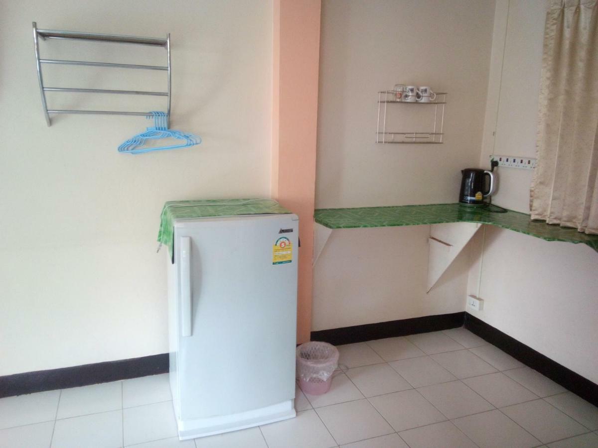 M & A Guesthouse Хуа Хин Экстерьер фото