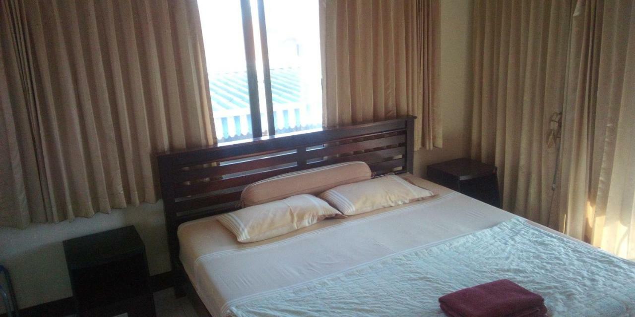 M & A Guesthouse Хуа Хин Экстерьер фото